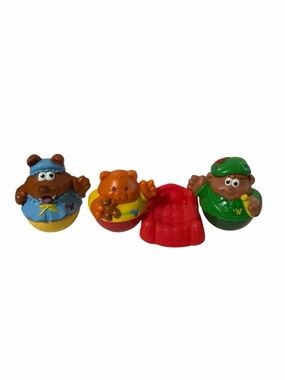 Playskool Weebles Storybook World Bundle Woodsman Big Bad Wolf Baby Bear & Bed